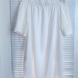 White mini dress OfforON the shoulder,short-loose fit dress with alittle flare❤️